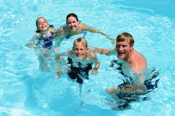 Family-in-pool
